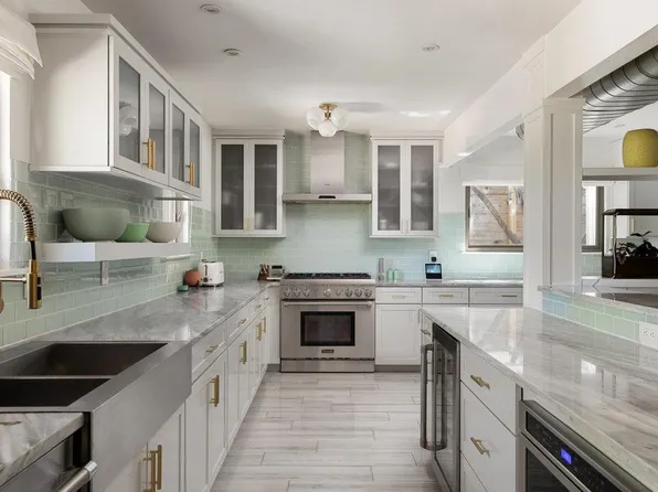 123 Havana St, Austin, TX 78704