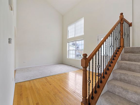 3rd image of 2806 Sierra Ave