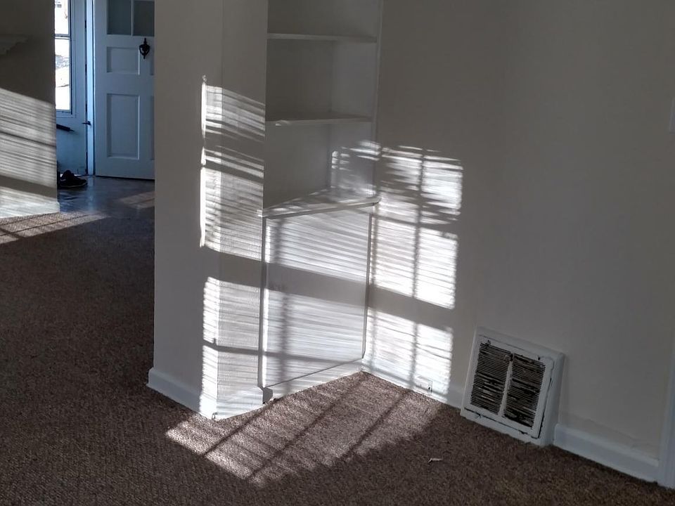 1st image of 1216 Van Wie Ave