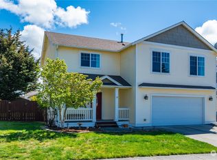 64 SW Festival Ct, Oak Harbor, WA 98277