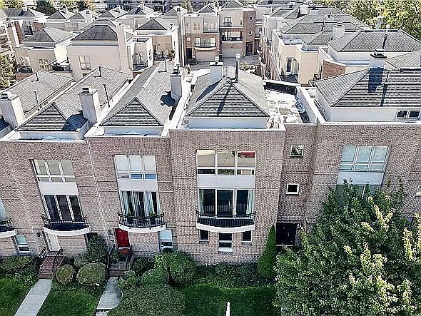 1st image of 1216 Lovering Ave