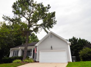 9133 Deershire Ct, Raleigh, NC 27615