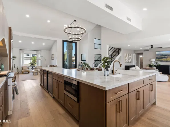4447 E Beverly Lane, Phoenix, AZ 85032