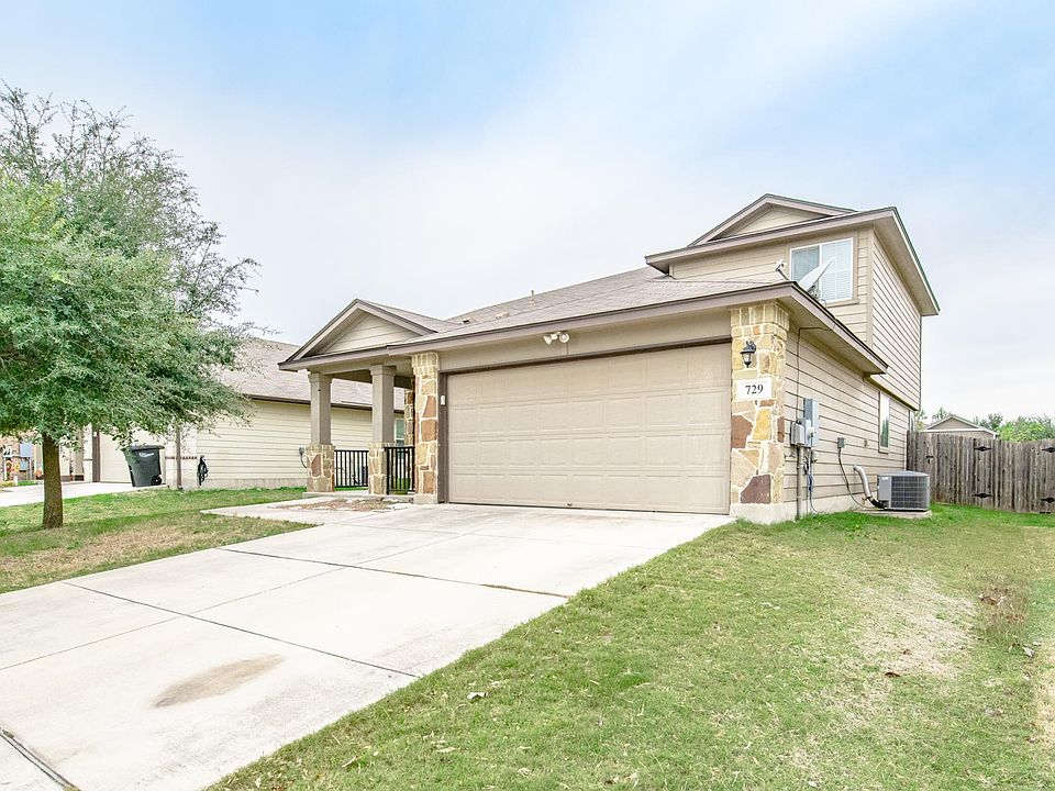 1st image of 729 Great Oaks Dr