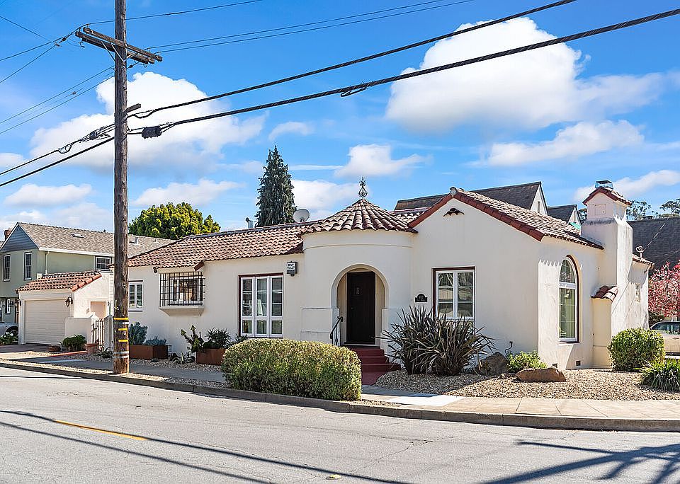 1st image of 900 Lee Ave