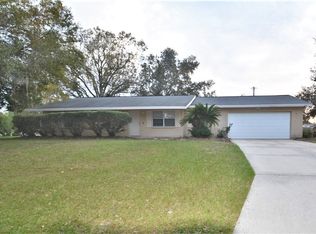 1049 Shadow Run Dr, Lakeland, FL 33813