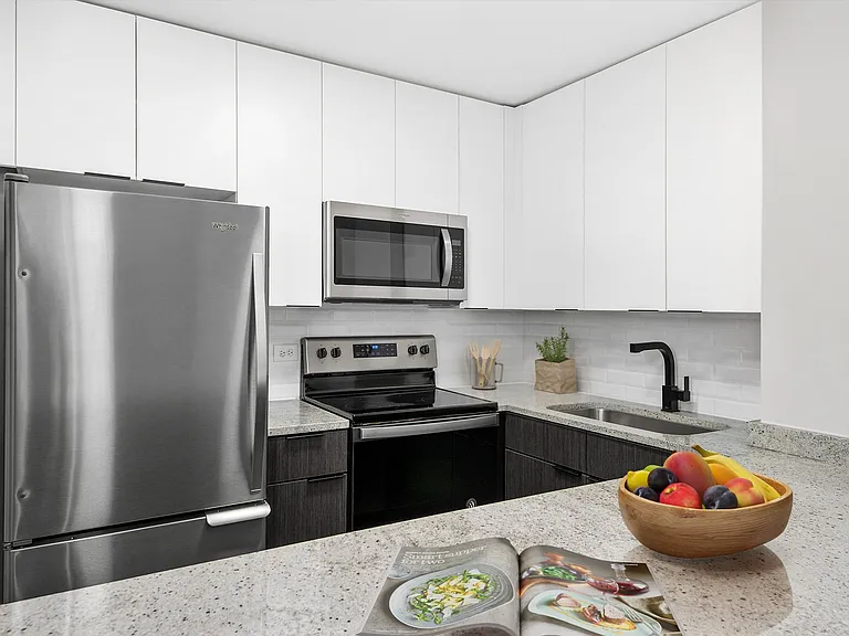 51 W Huron St #507 — Photo 6