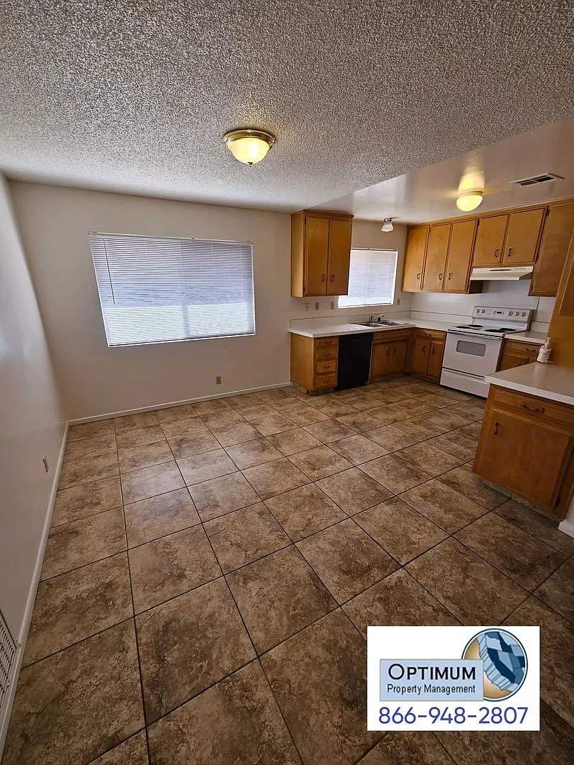 15740 Serrano Rd — Photo 1