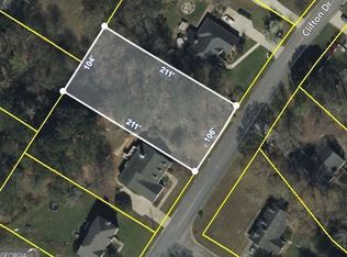 1072 Clifton Dr, Macon, GA