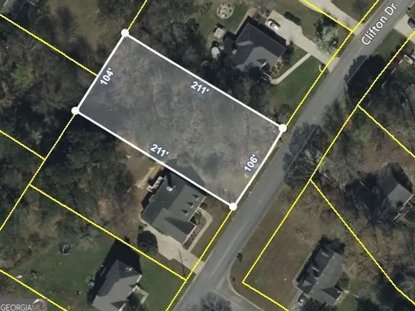 1072 Clifton Dr, Macon, GA 31204