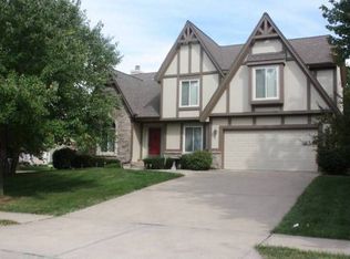 16022 W 82nd Ter, Lenexa, KS 66219