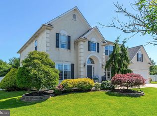 4 Denbigh Ct, Sewell, NJ 08080