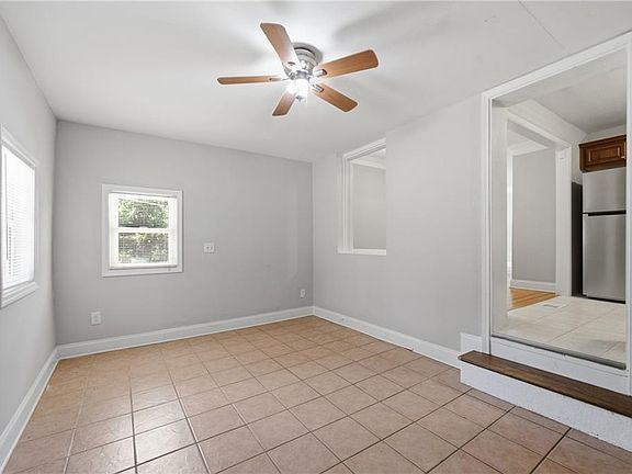 3rd image of 3229 McAfee Rd