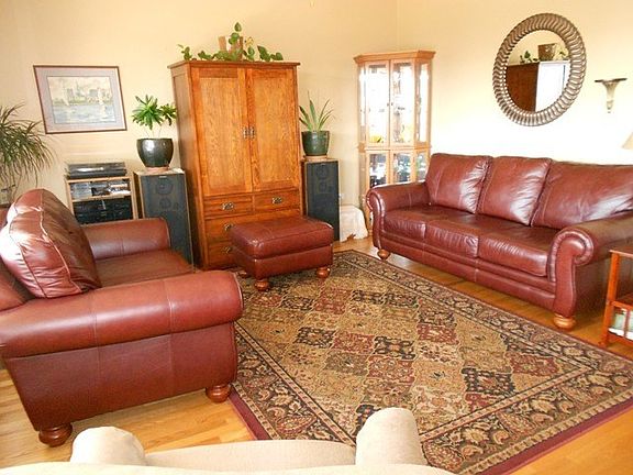 2nd image of 6865 Como Ct