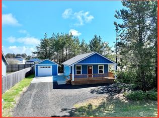 402 Ensign Ave NW, Ocean Shores, WA