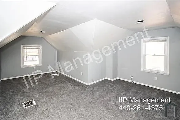 11915 E Granger Rd — Photo 15