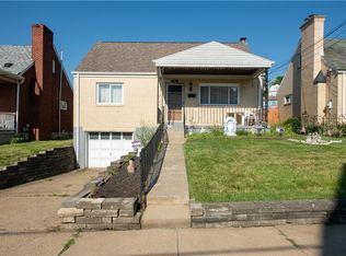 1819 Sundeman St, Pittsburgh, PA 15212