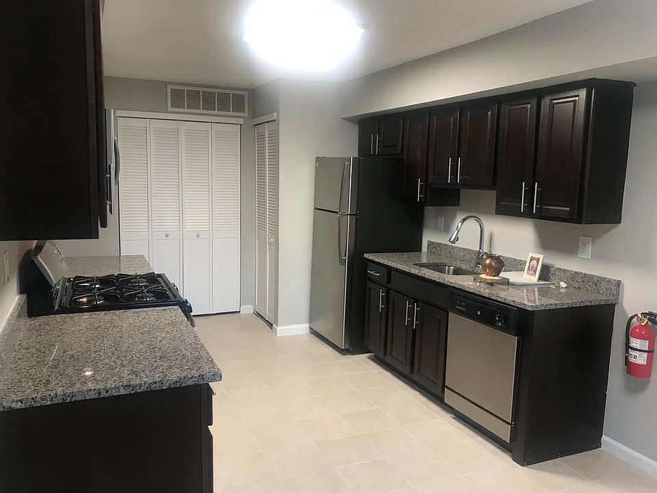 All new Kitchen with granite countertops, new cabinets and all new stainless steel appliances.