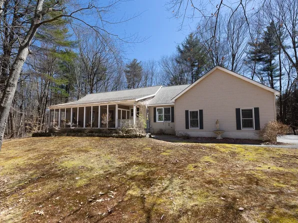 74 Drinkwater Road, Exeter, NH 03833