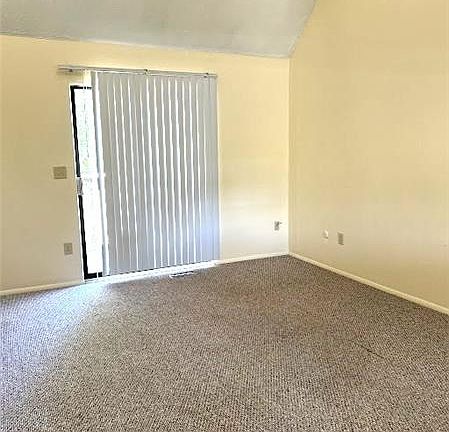4th image of 132 Orchard Dr APT C