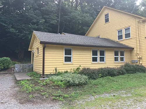 453 Glastonbury Tpke Photo 1