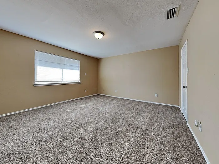 7804 Rice Dr — Photo 11