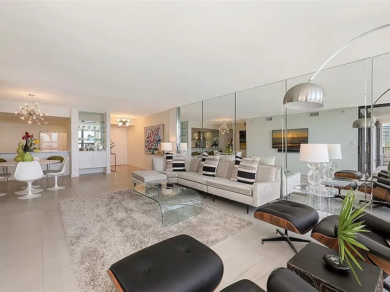 11 Sunset Dr #501 — Photo 11
