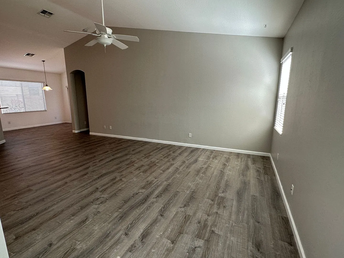 Wonderful split floor plan 4 bedroom 2 bath home in a highly sought after community Power Ranch — Photo 3