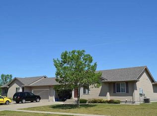 1022 NE 5th St, Ankeny, IA 50021