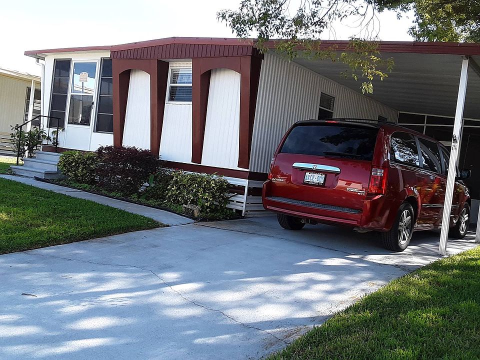1st image of 8860 Polynesian Ln