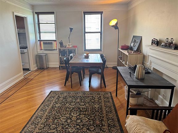 2nd image of 1 Broad Pkwy APT 7S