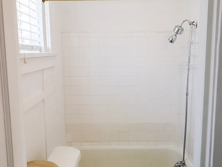 155 W Mountain Ave #128-4 — Photo 8