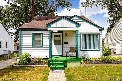 1st image of 23731 Crossley Ave