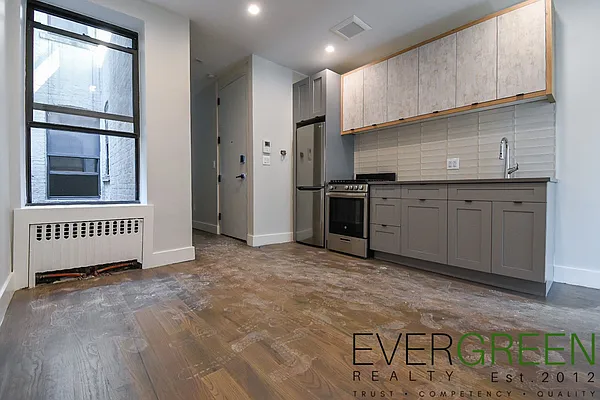 Rented by ERNY LLC | media 2