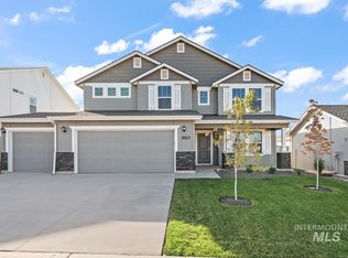 10905 Sky Dive St, Caldwell, ID 83687