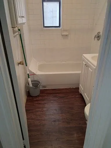 1 bed, $1,867 — Photo 3