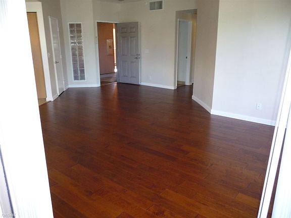 2nd image of 655 Columbia St Unit 201