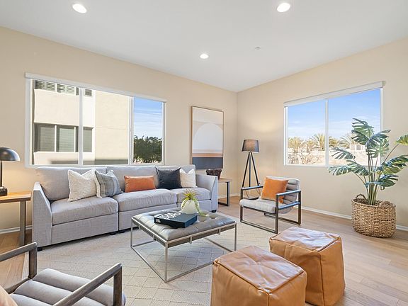 2nd image of 13019 Park Pl Unit 201