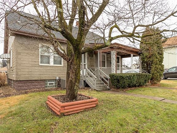 2nd image of 200 E Littlewood St