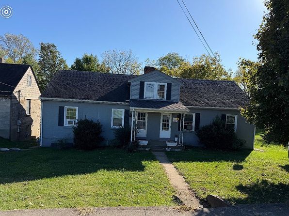227 W Maple Ave