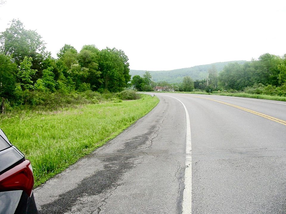 1st image of 4013 State Highway 8