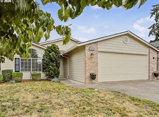 1778 N Laurelwood Loop, Canby, OR 97013