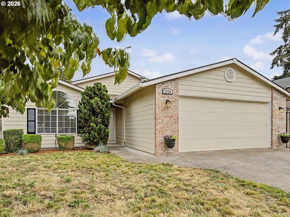 1778 N Laurelwood Loop