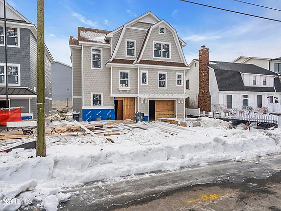 3rd image of 202 Central Avenue