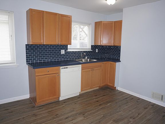 3rd image of 26801 Pattow St