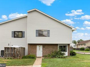 9012 Sandalwood Dr #D, Manassas, VA 20110