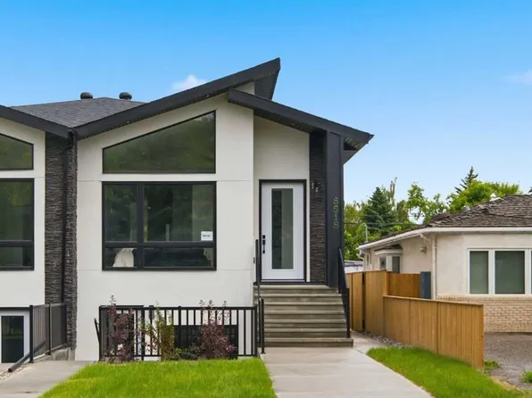 8518 SW 33rd Ave NW, Calgary, AB T3B 1K5