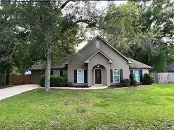 64 Helen Dr