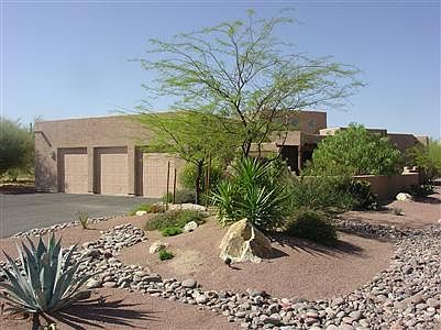 3rd image of 1333 W Saddlehorn Dr