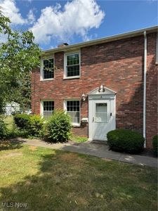 24640 Clareshire Dr #2A, North Olmsted, OH, 44070